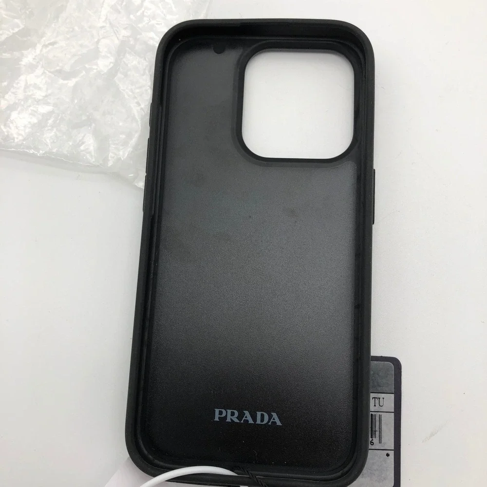 Prada nwt saffiano